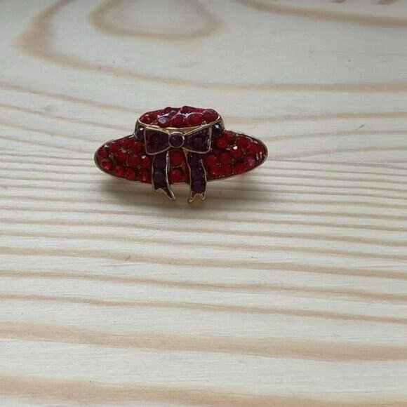 Red Hat Society Purple Bow Bejeweled Metal Brooch Pin - Picture 1 of 3